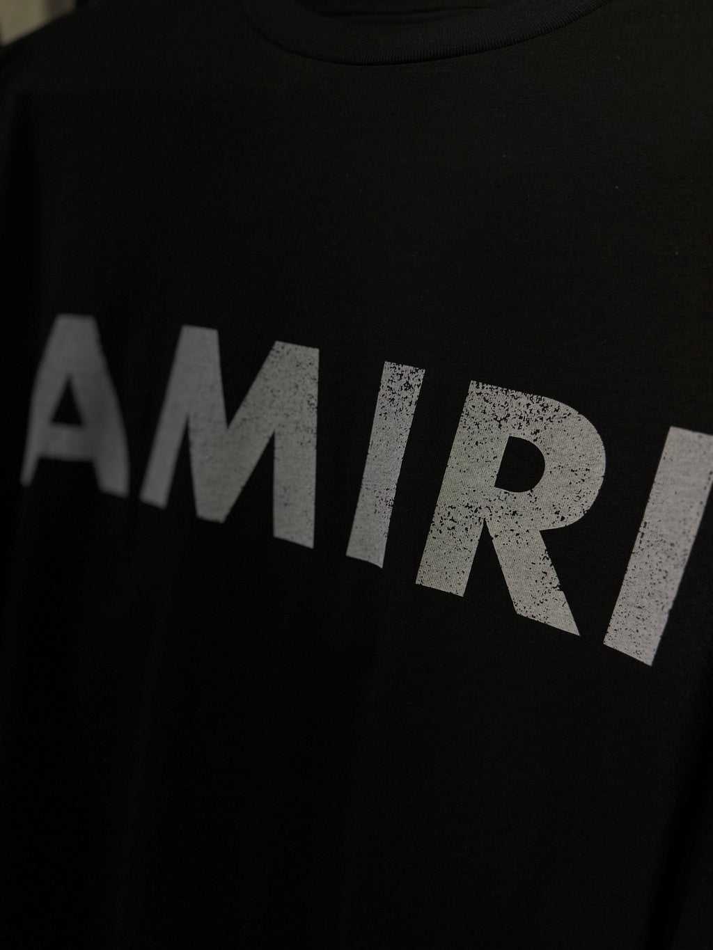 Playera Amiri