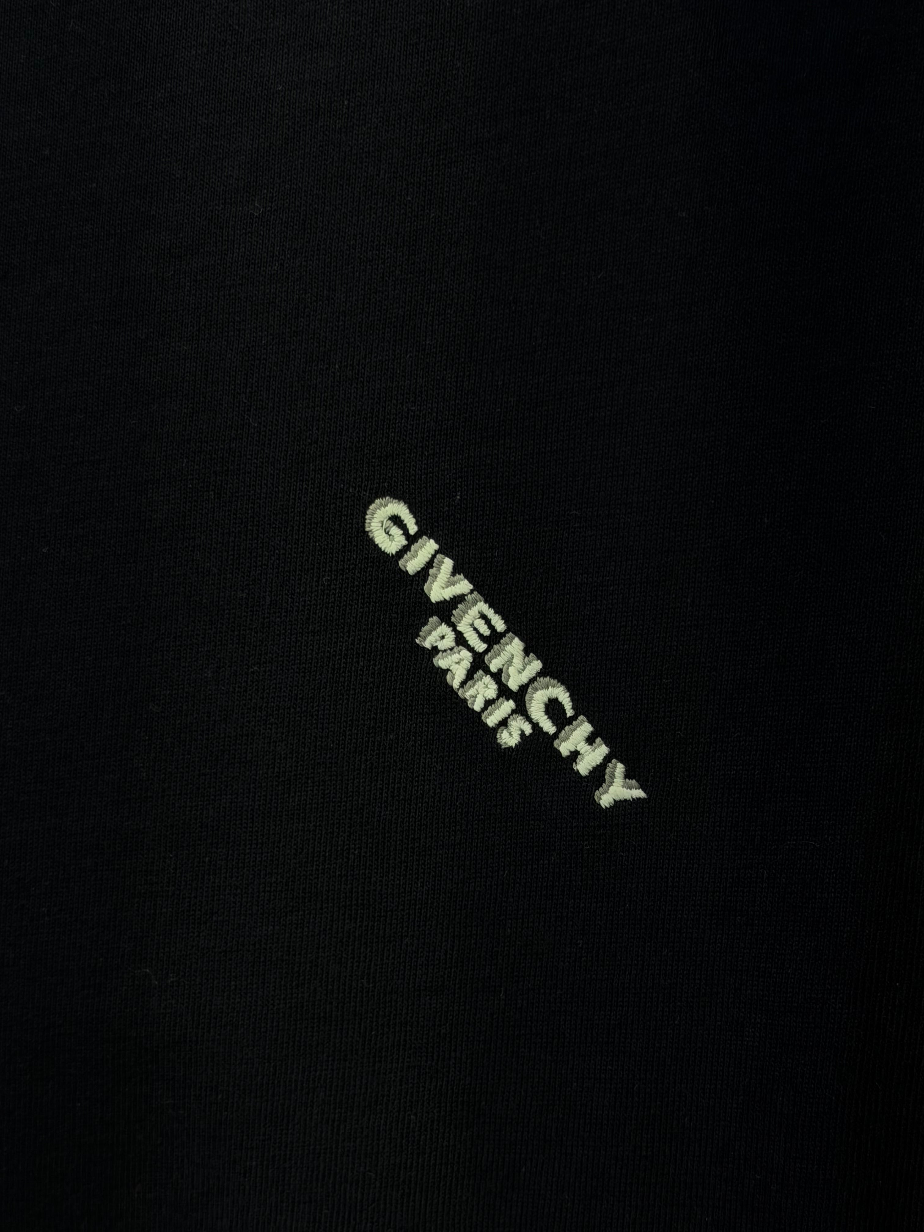 Playera Givenchy