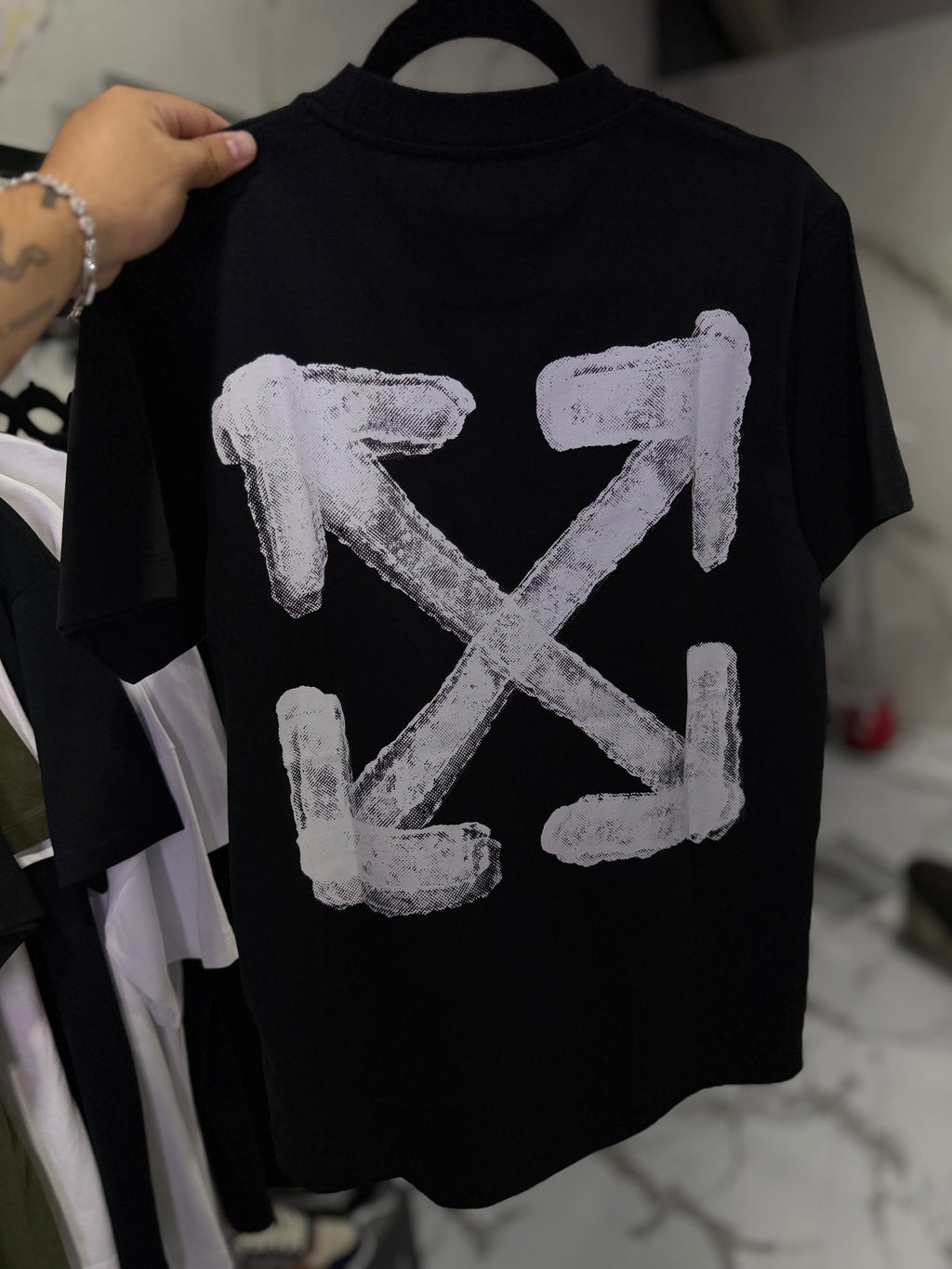 Playera Off White
