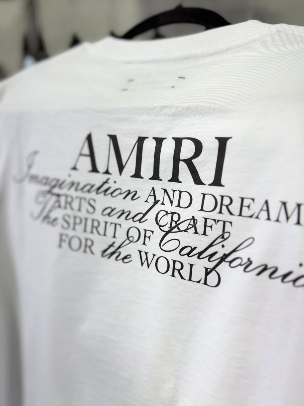 Playera Amiri