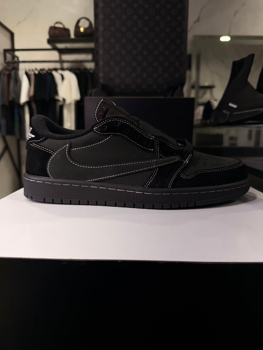 Jordan 1 x Travis Scott Black Phantom