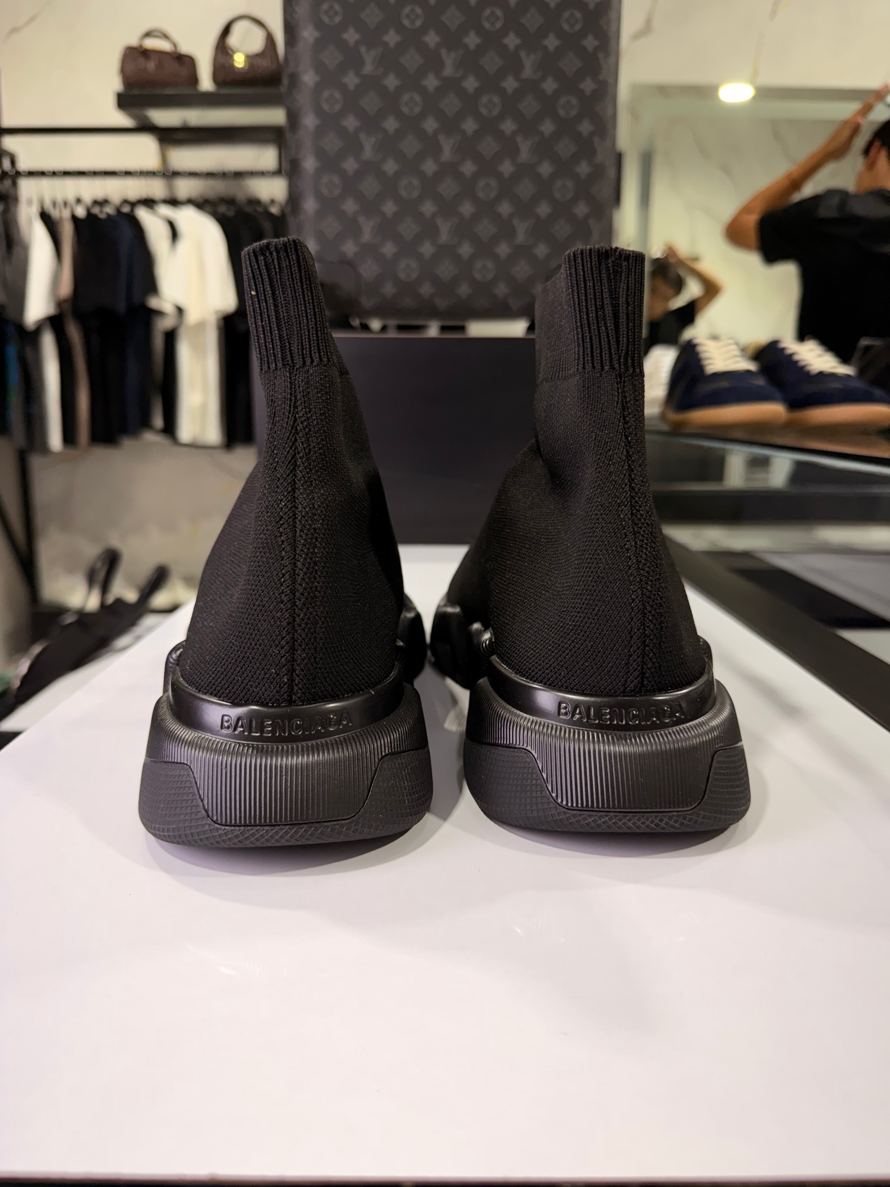 Balenciaga Speed 2.0
