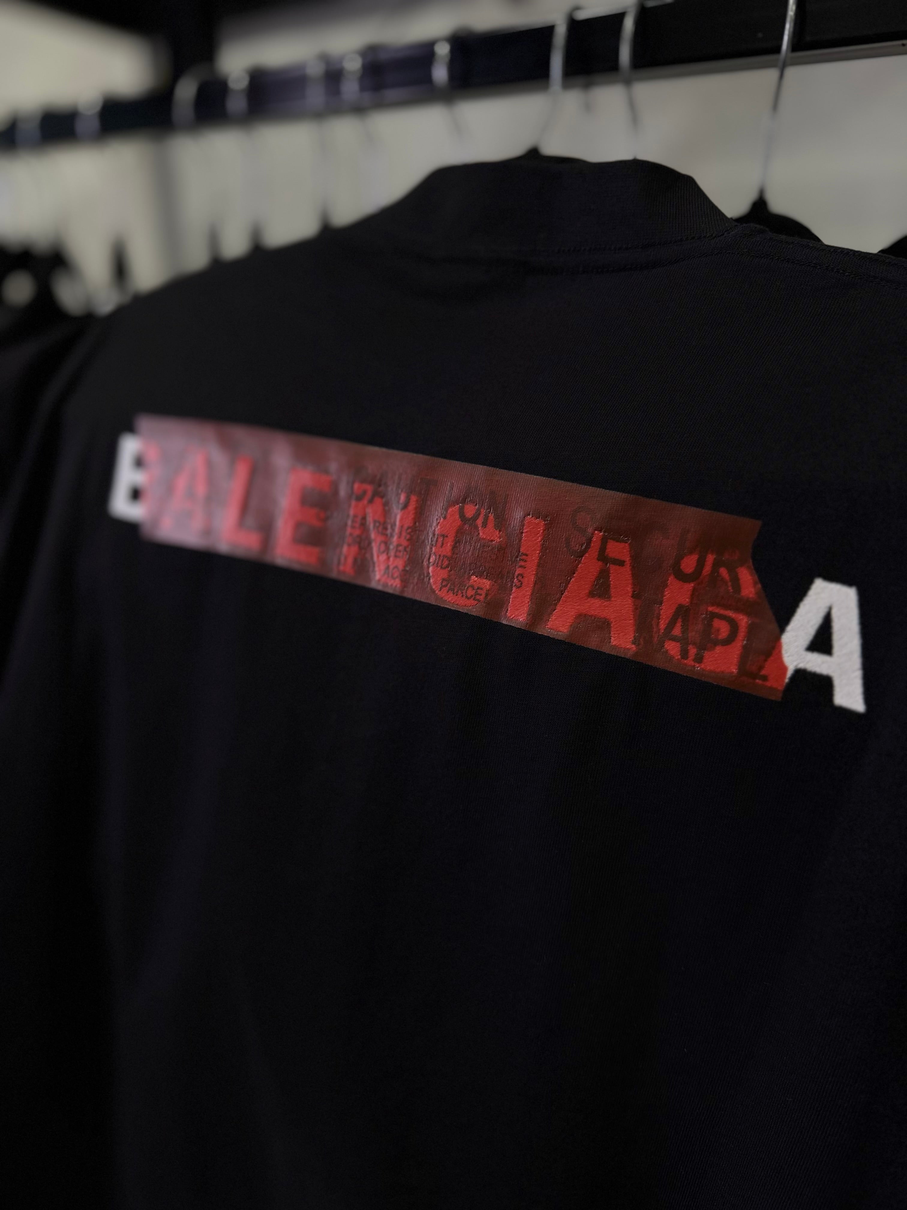 Playera Balenciaga