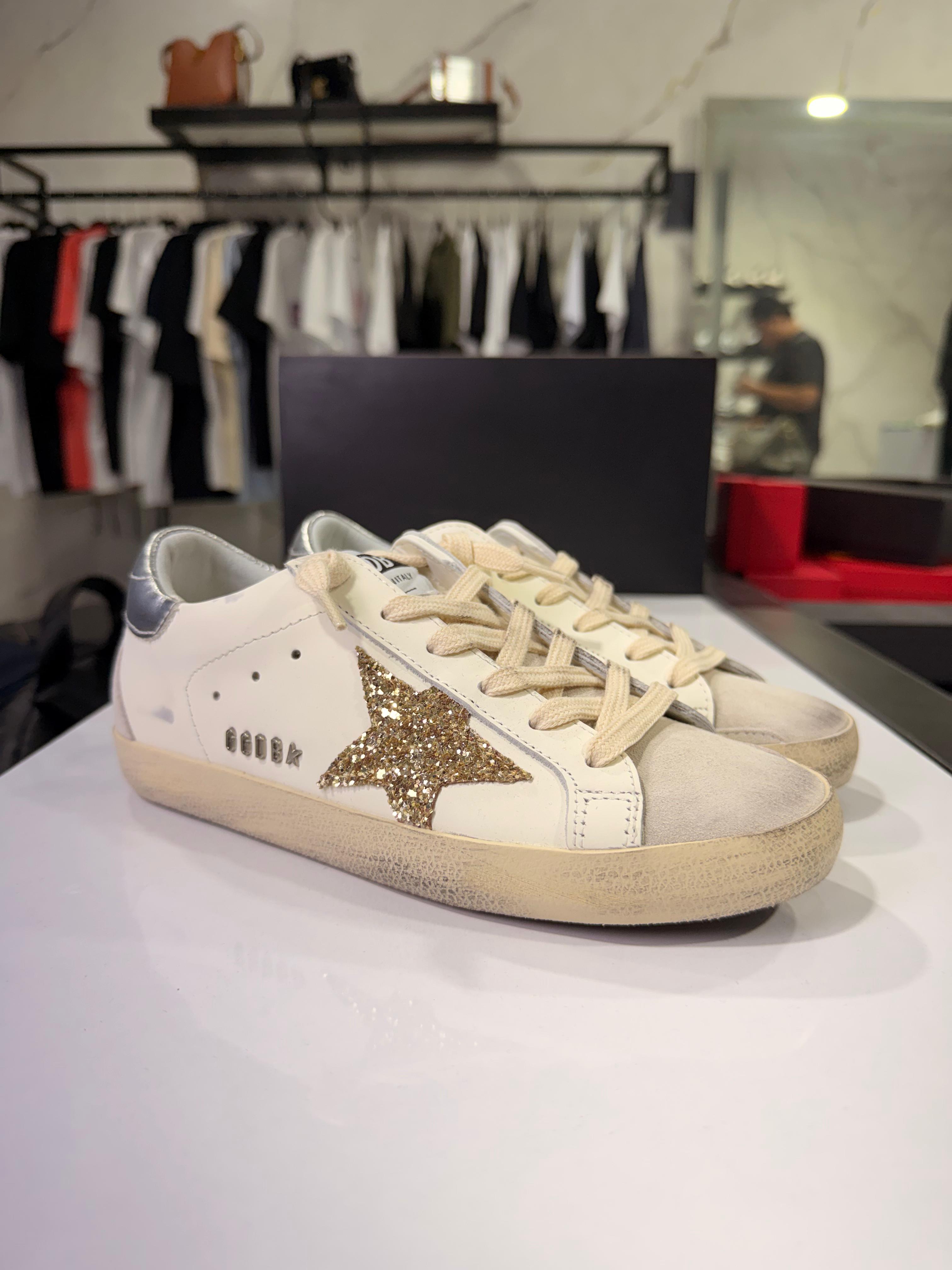 Golden Goose Super-Star