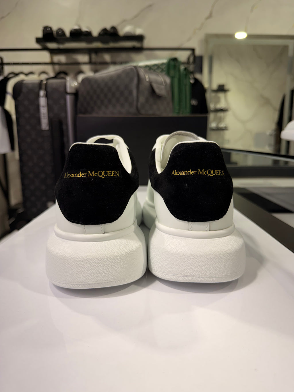 Alexander Mcqueen